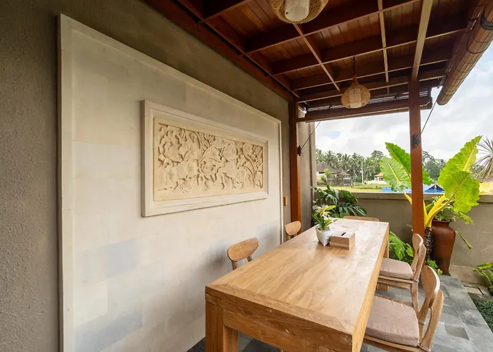 Gama House Keliki Villa *